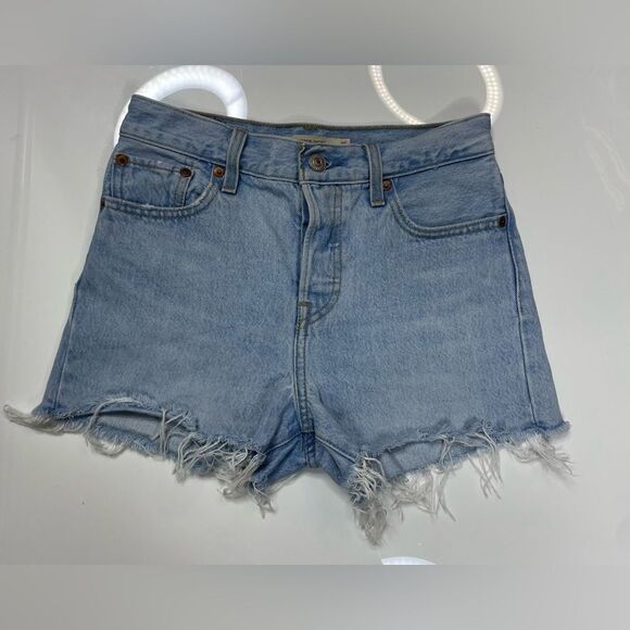 Levi's Wedgie Fit Denim Jeans Shorts Women Size 25 Blue 52360 0021 - Picture 1 of 8